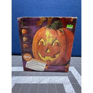 WILTON Stand-Up Jack-O-Lantern Cake Pan 3D Halloween Pumpkin Baking Mold in Box